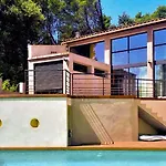 Awesome In Дом отдыха *